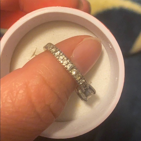 Ring - Picture 4 of 5